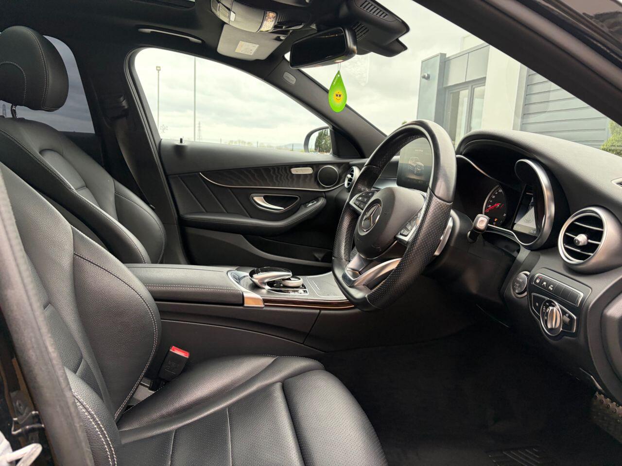 Mercedes-Benz C-Class view 15