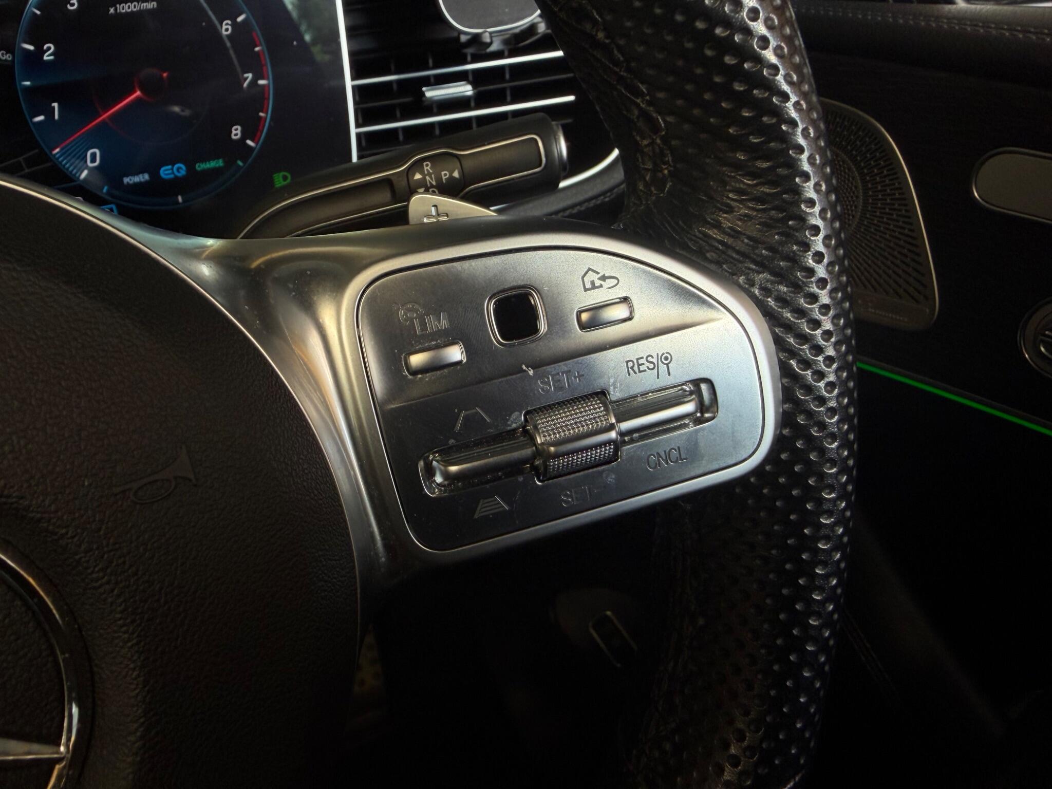 Mercedes-Benz Gle view 27