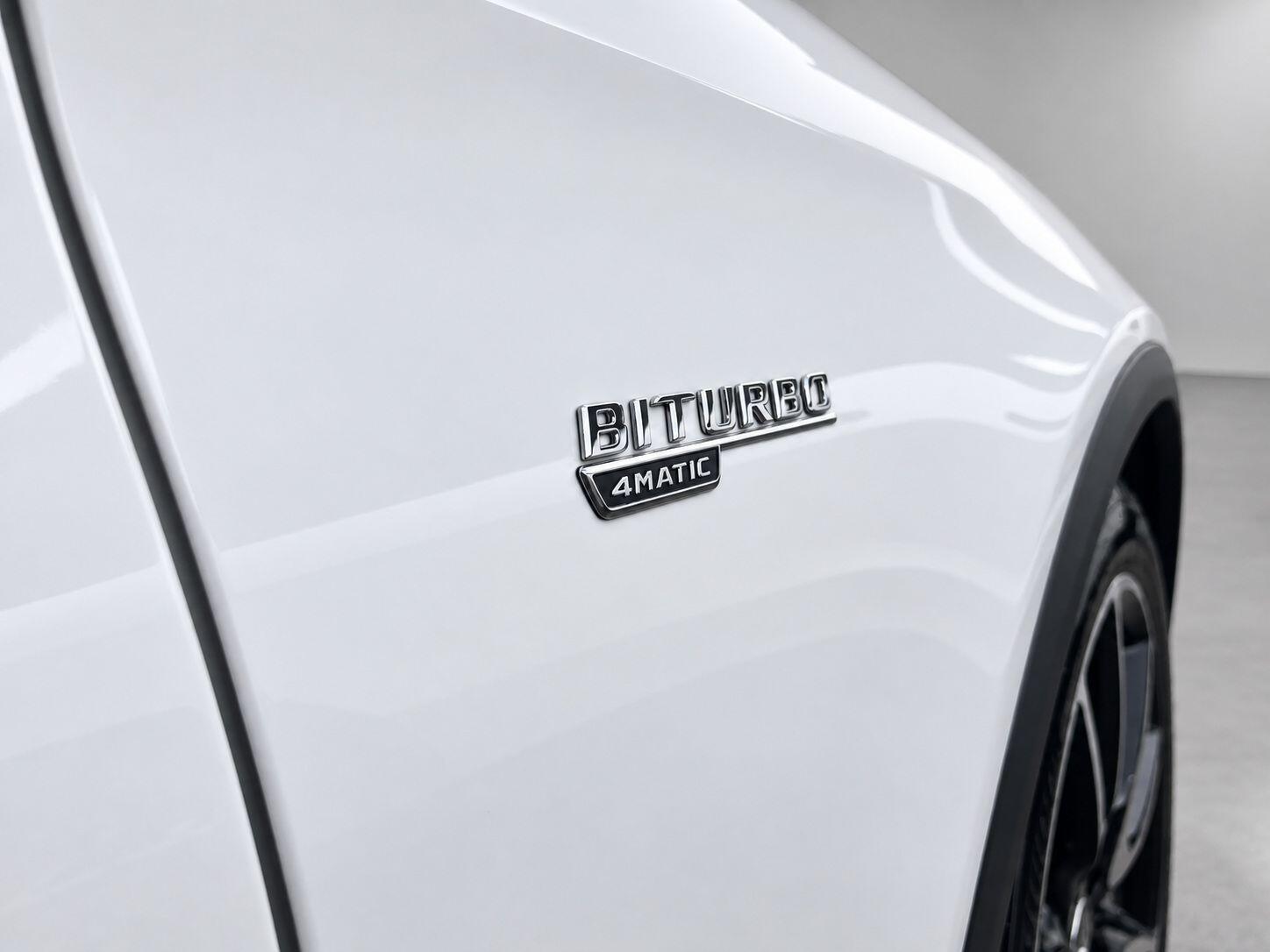 Mercedes-Benz GLC view 16