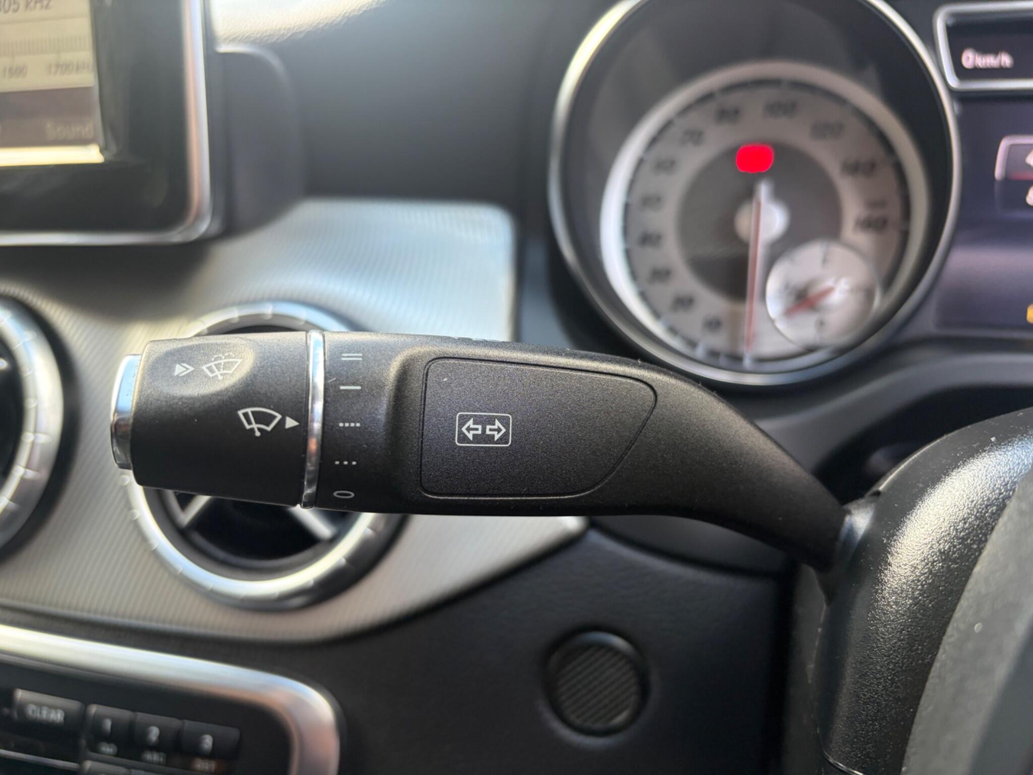 Mercedes-Benz Cla view 42
