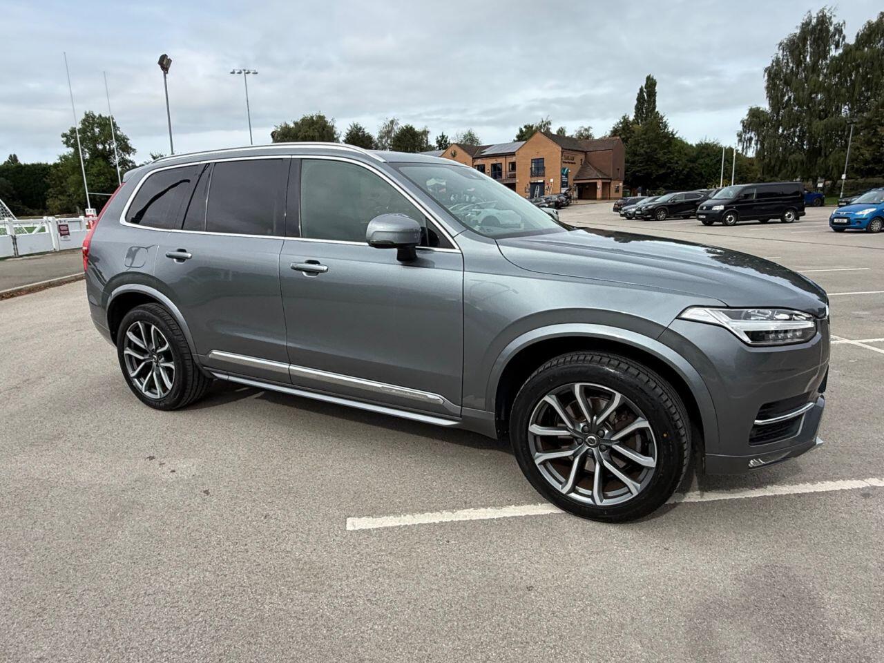 Volvo XC90 view 53