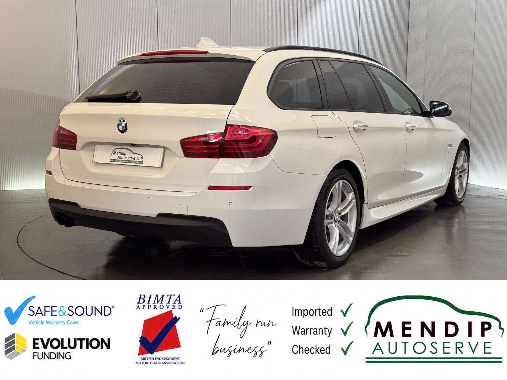BMW 5 Series view 20