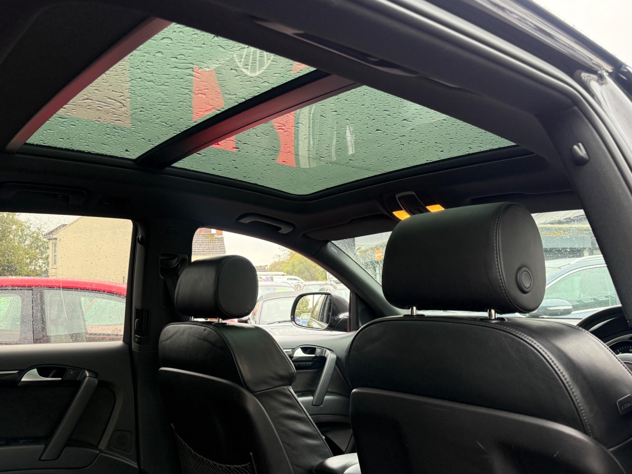 Audi Q7 - Image 44