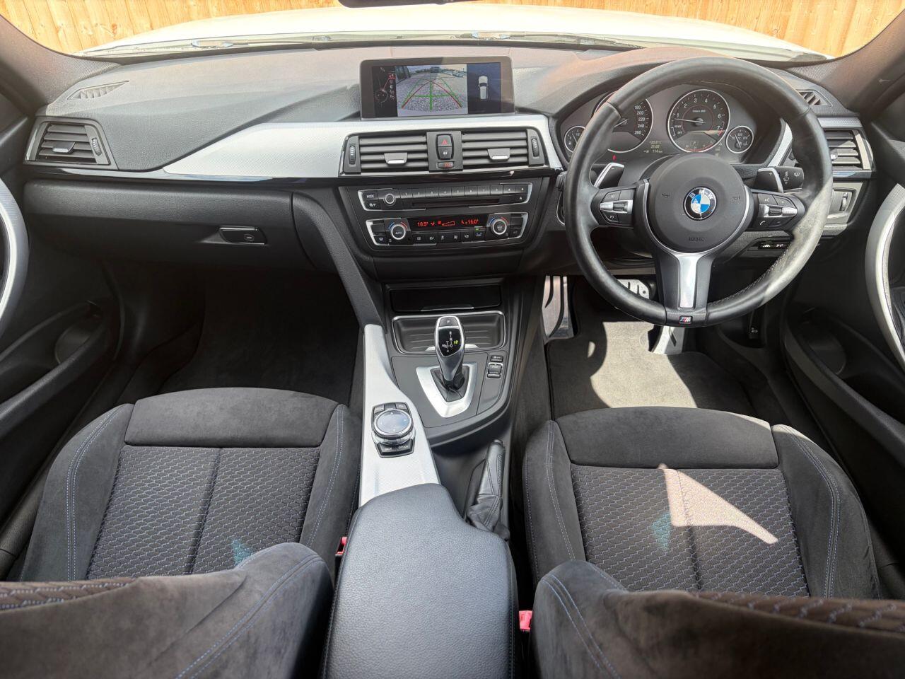 BMW 3 Series view 15