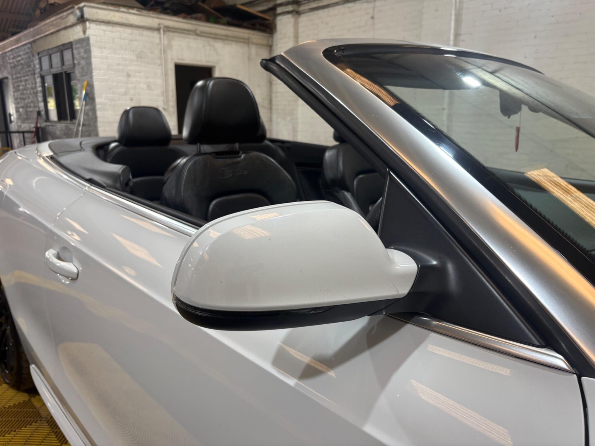 Audi A5 Cabriolet view 45