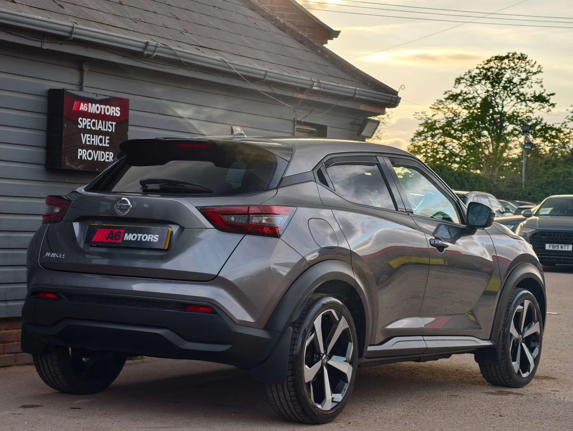 Nissan Juke view 16