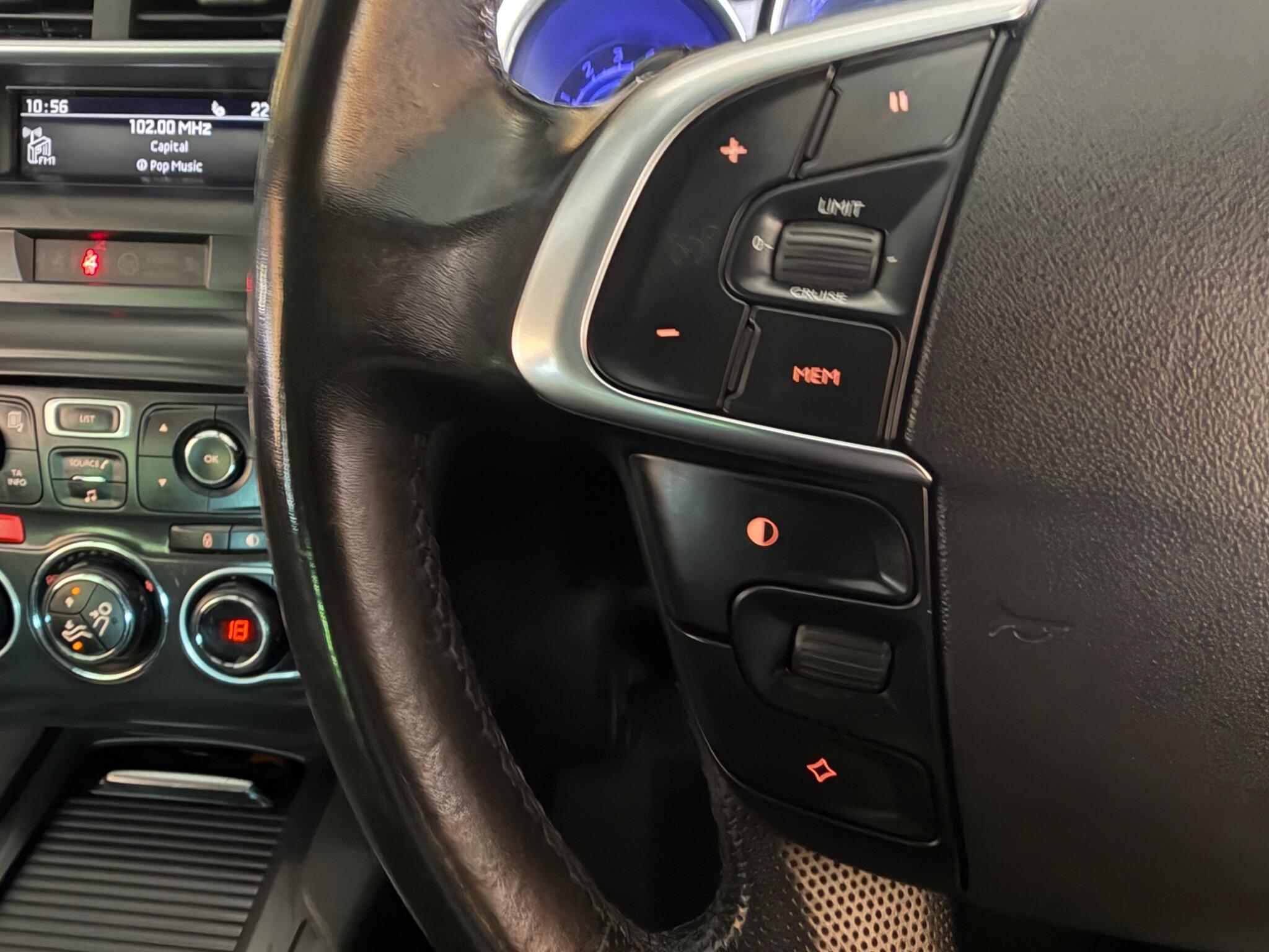 Citroen DS4 view 28