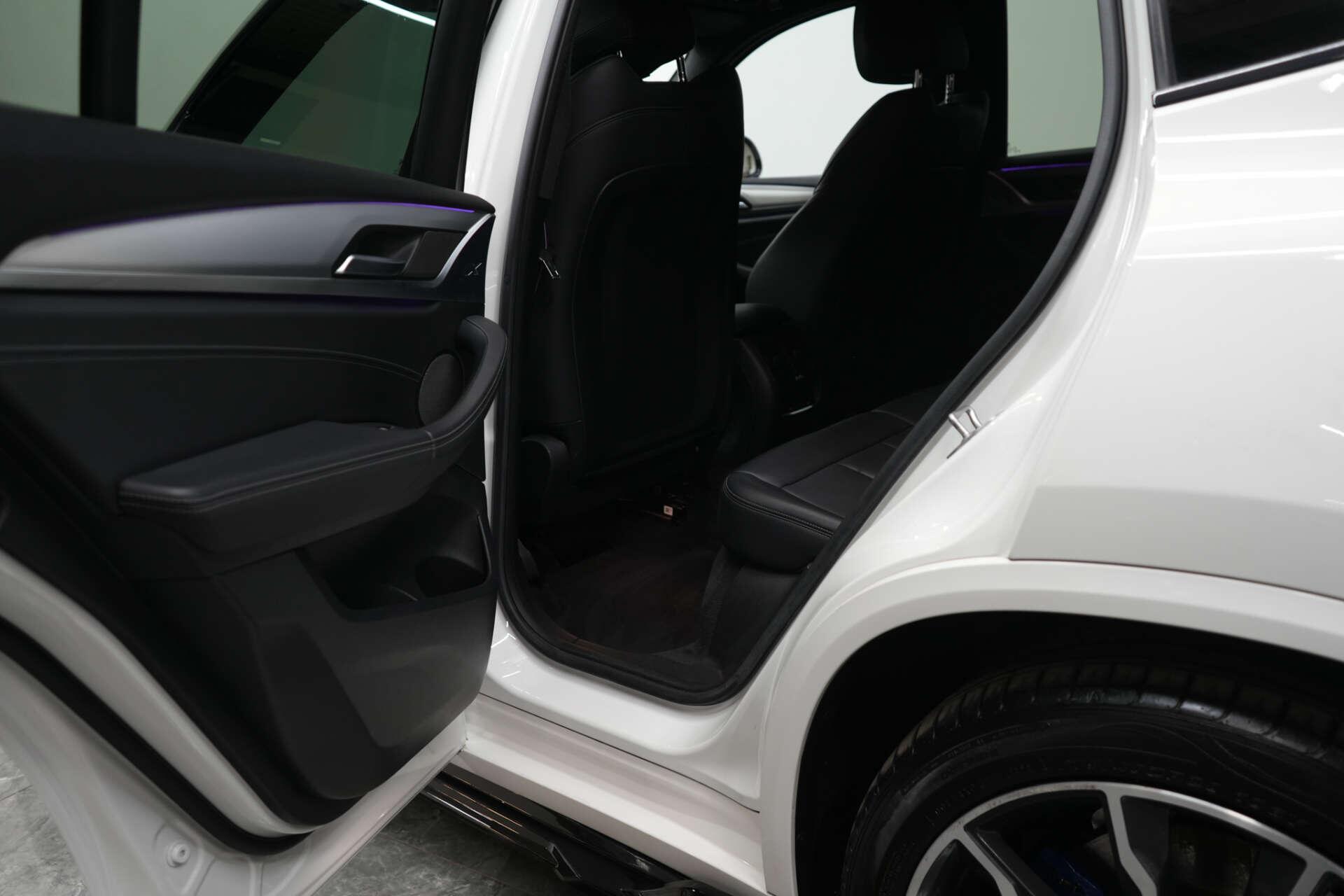 BMW X3 view 29
