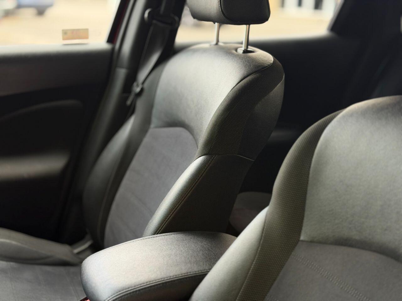 Nissan Juke view 61