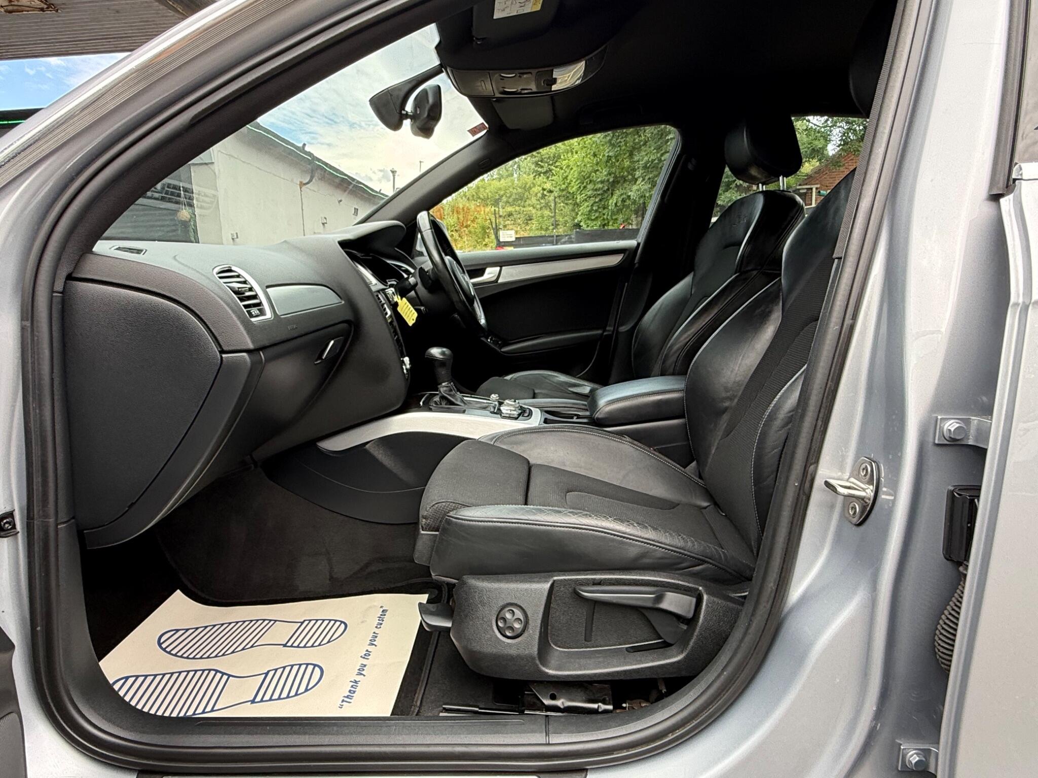 Audi A4 view 18