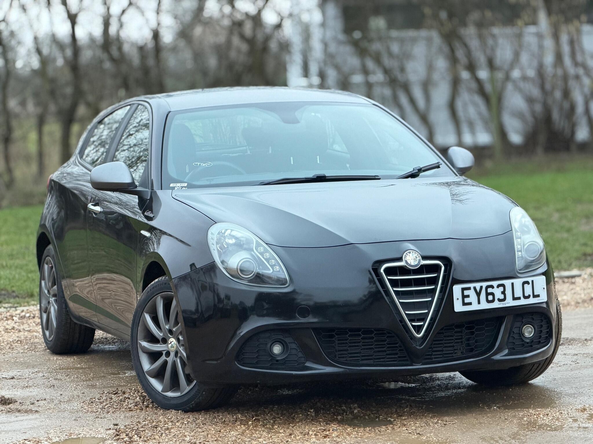 2013 Alfa Romeo Giulietta 1.6 JTDM-2 Collezione Euro 5 (s/s) 5dr image 5