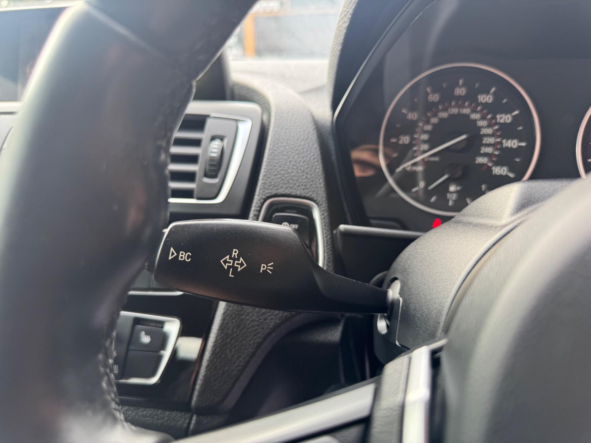 BMW 2 Series view 18