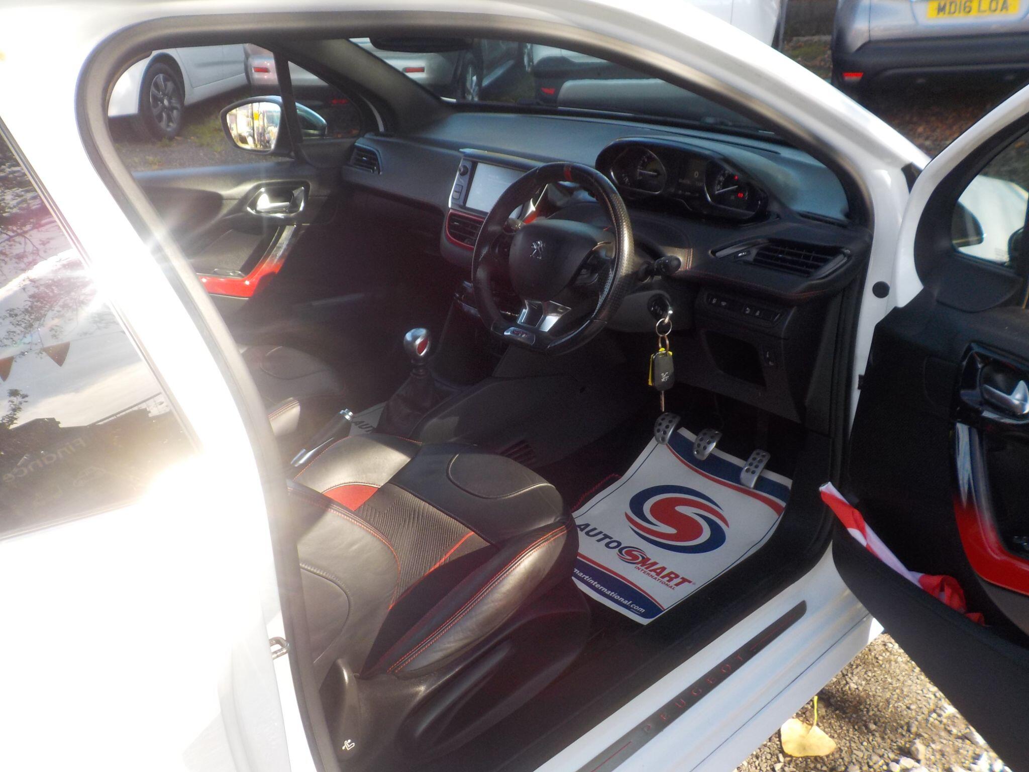 Peugeot 208 1.6 THP GTi Euro 5 3dr