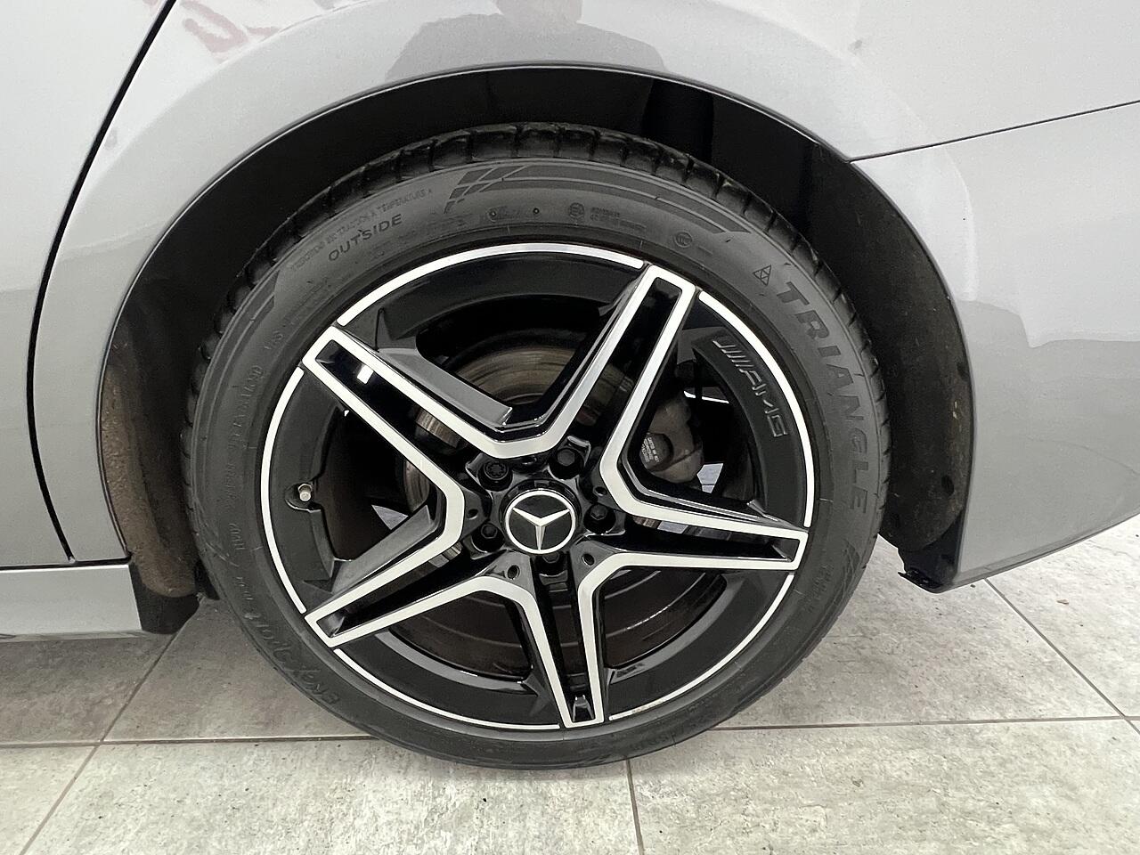 Mercedes-Benz A-Class view 19