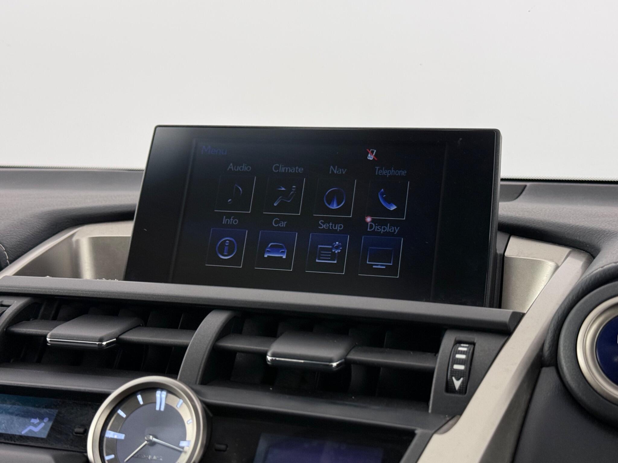 Lexus NX view 24