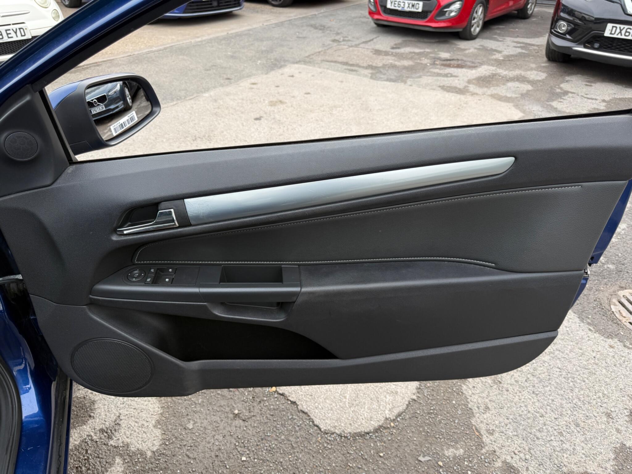 Vauxhall Astra - Image 26
