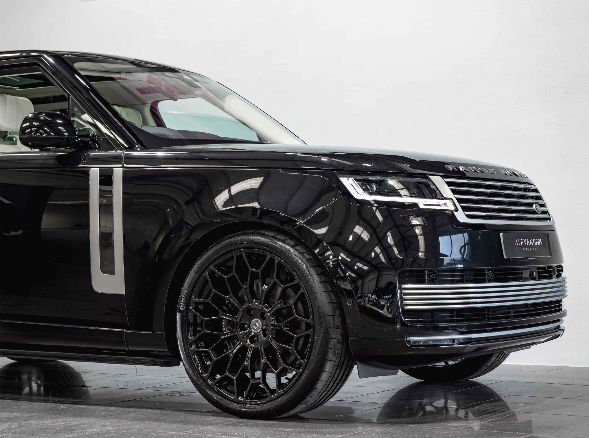Land Rover Range Rover view 12