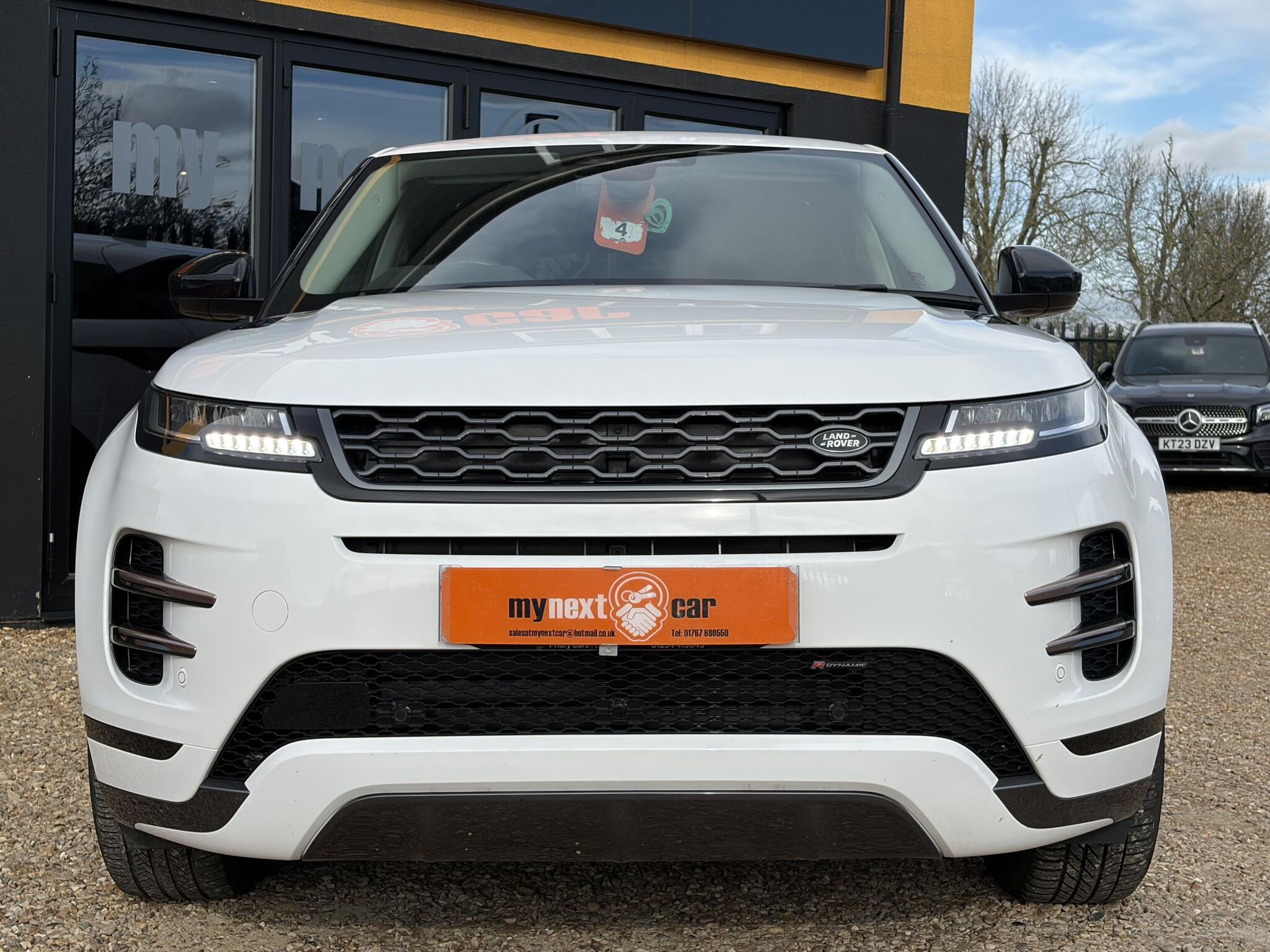 Land Rover Range Rover Evoque view 3