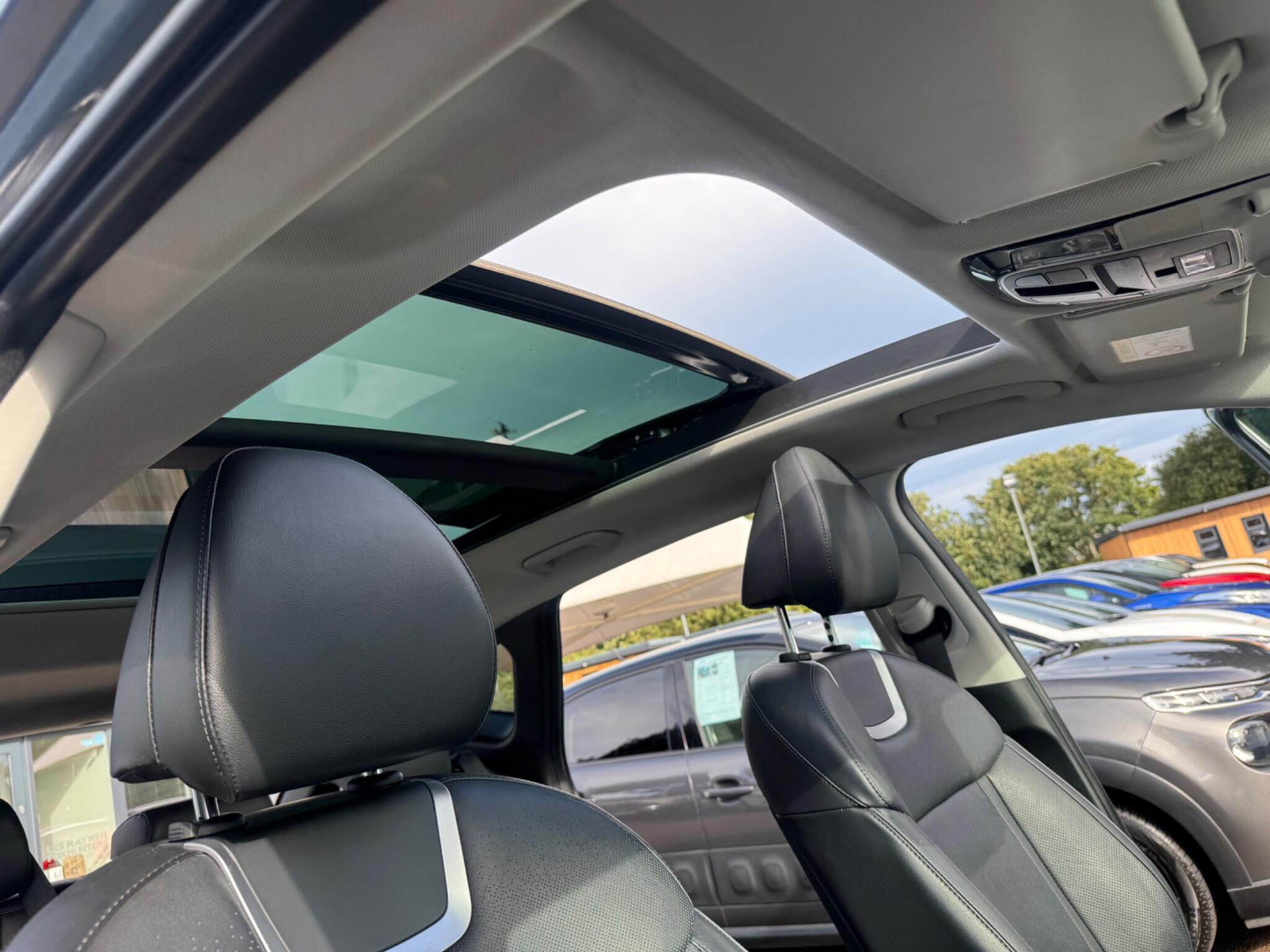 Hyundai Tucson view 9