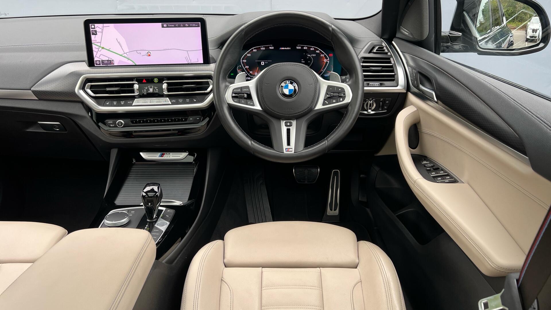 BMW X3 view 5