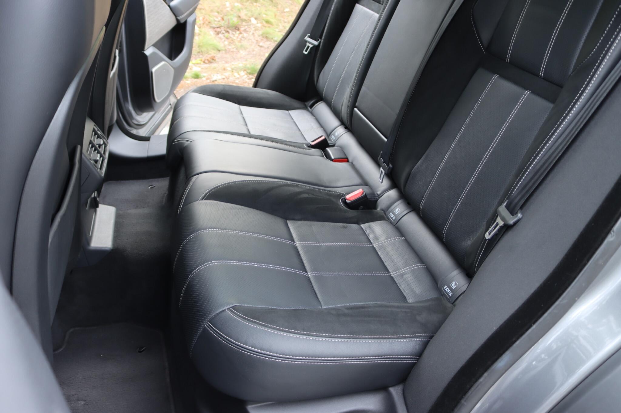 Land Rover Range Rover Velar view 9