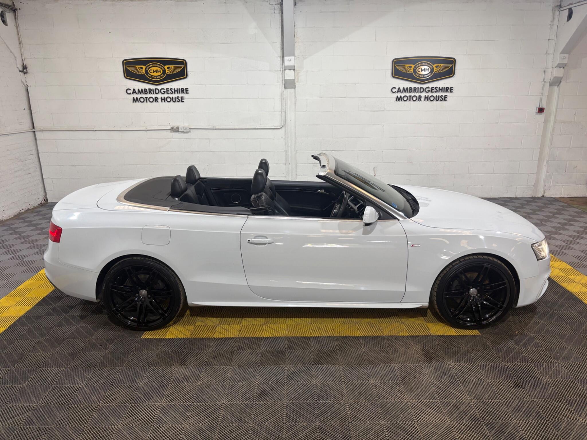 Audi A5 Cabriolet view 13