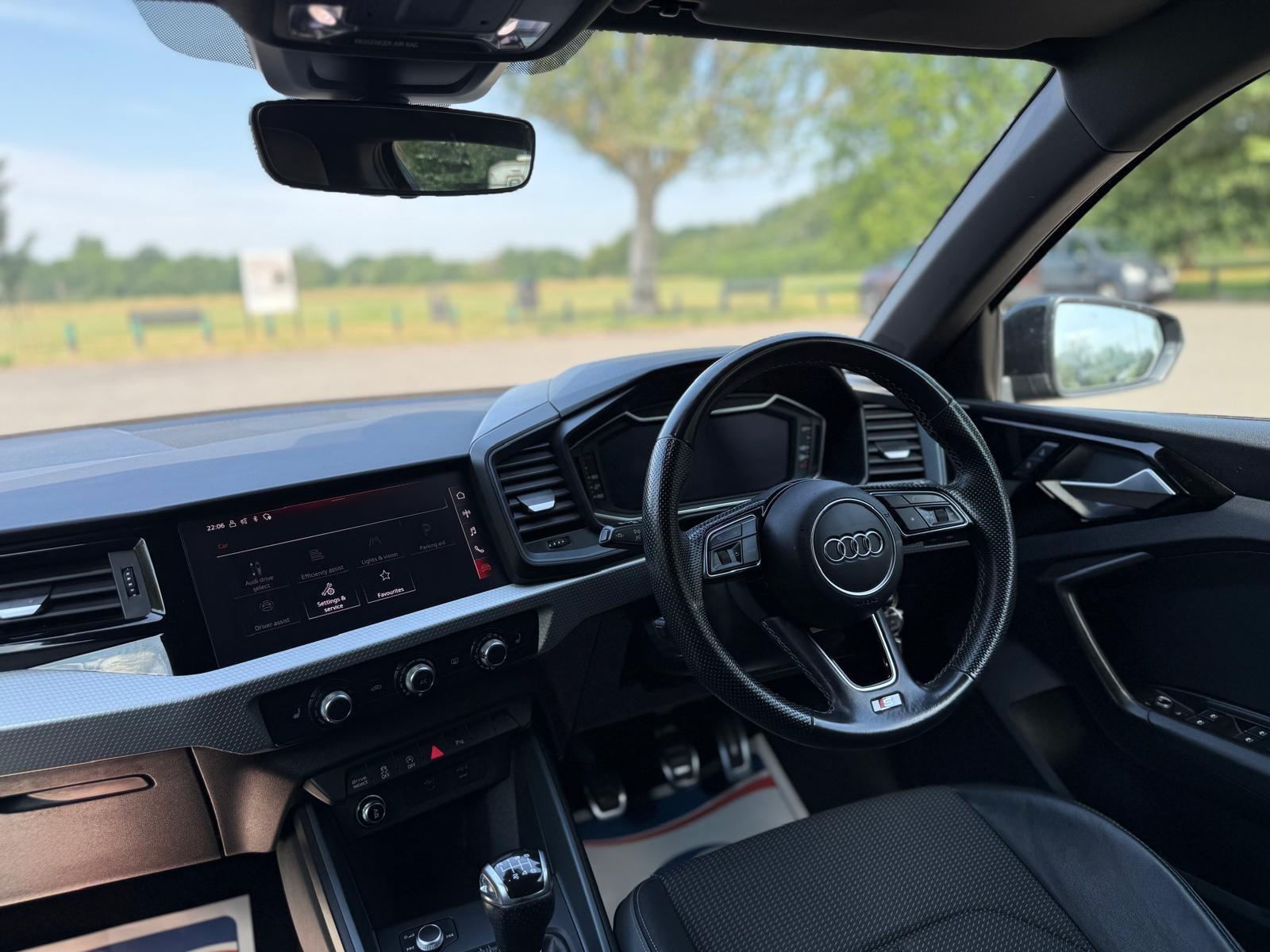 Audi A1 view 18