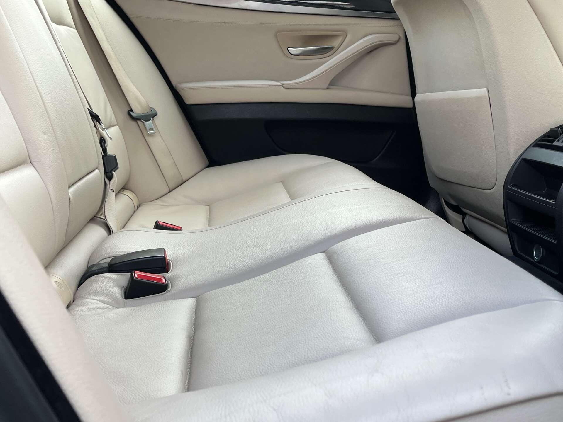 BMW 5 Series view 34