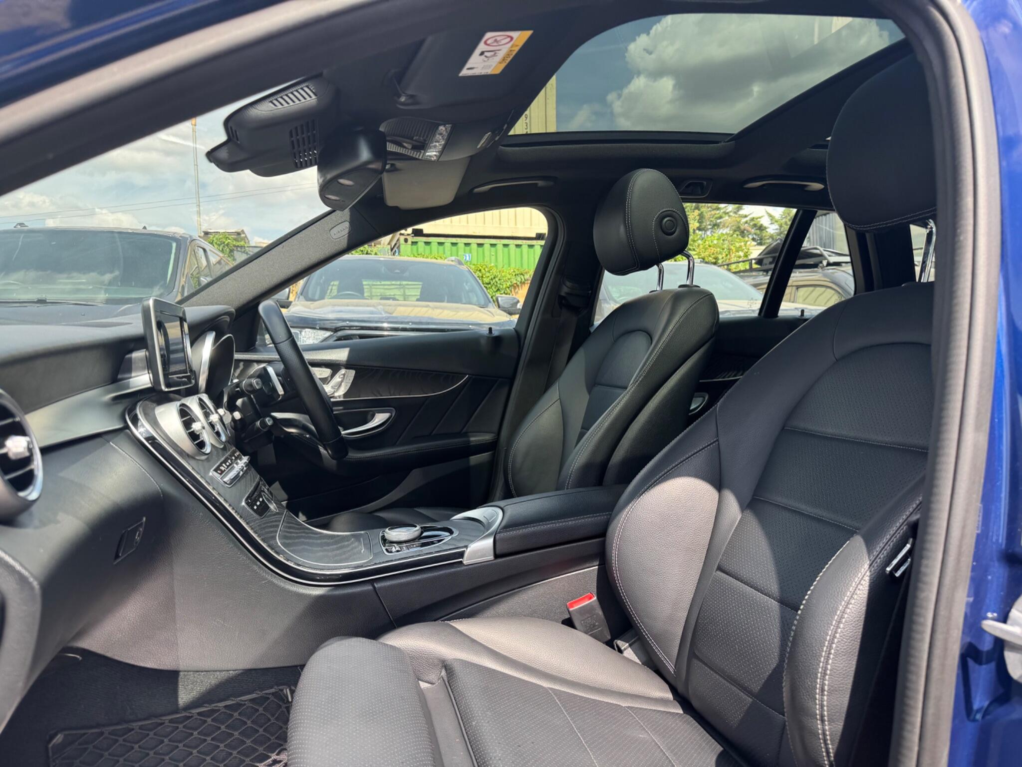 Mercedes-Benz C Class view 45