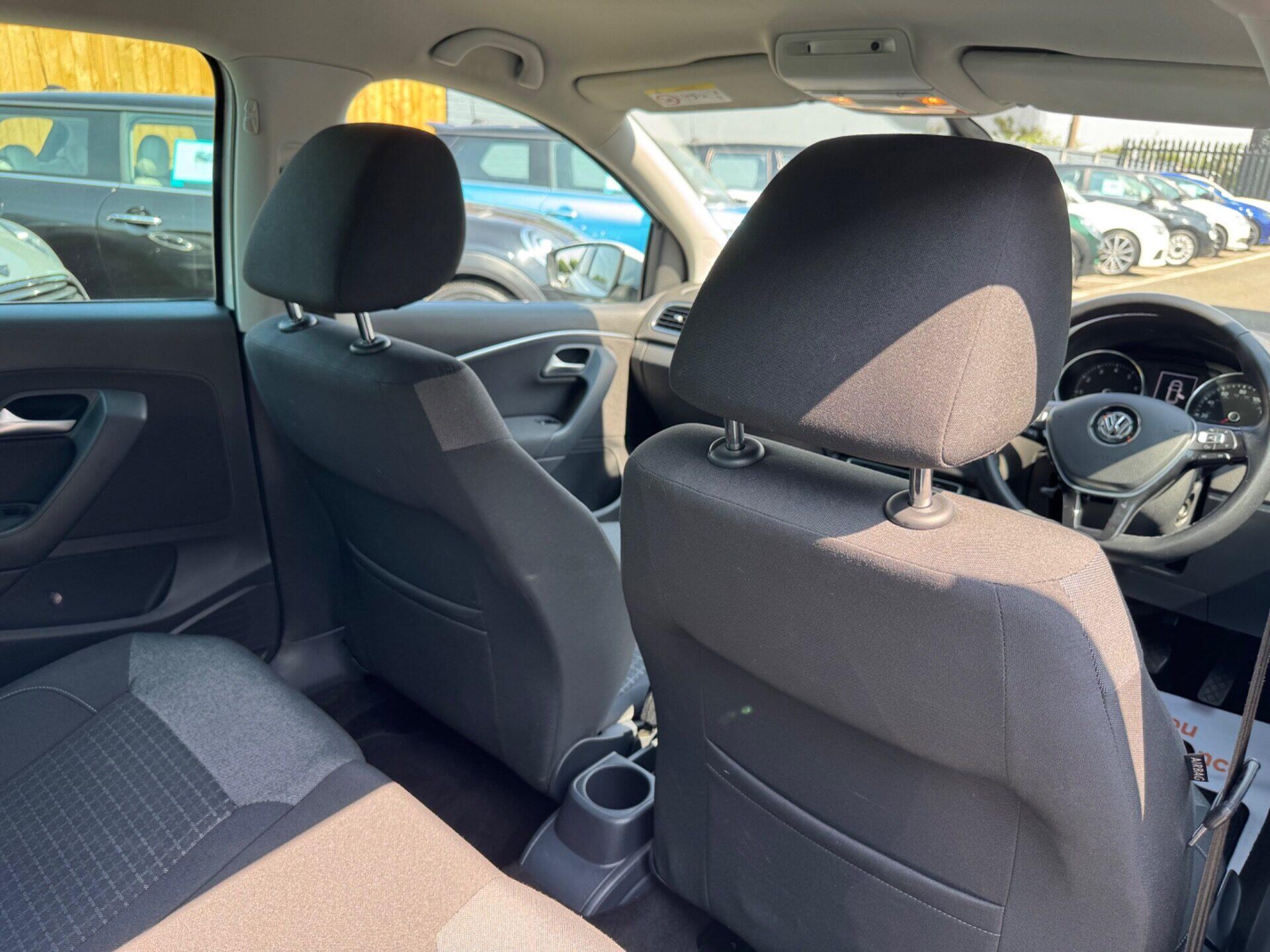 Volkswagen Polo view 37