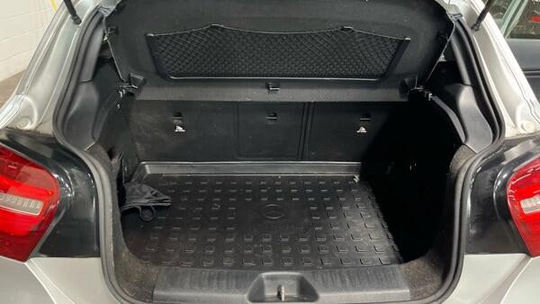 Mercedes-Benz A-Class view 9