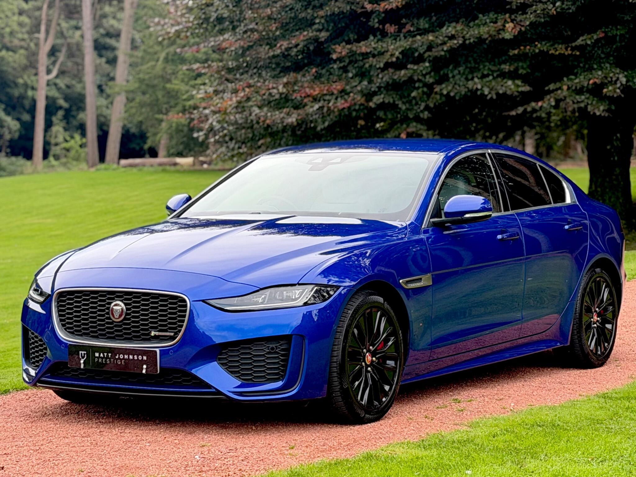 Jaguar Xe view 36