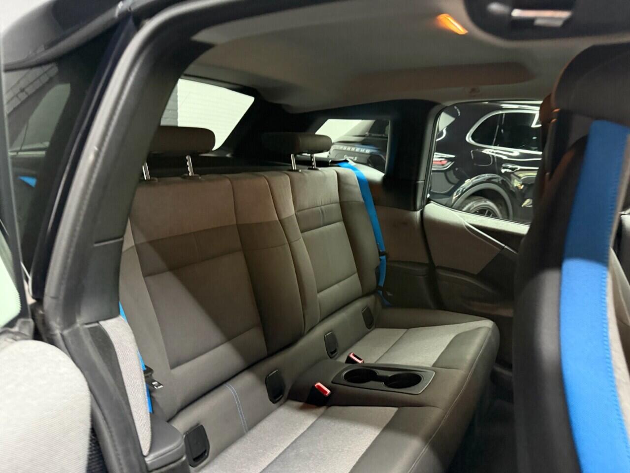 BMW I3 view 42