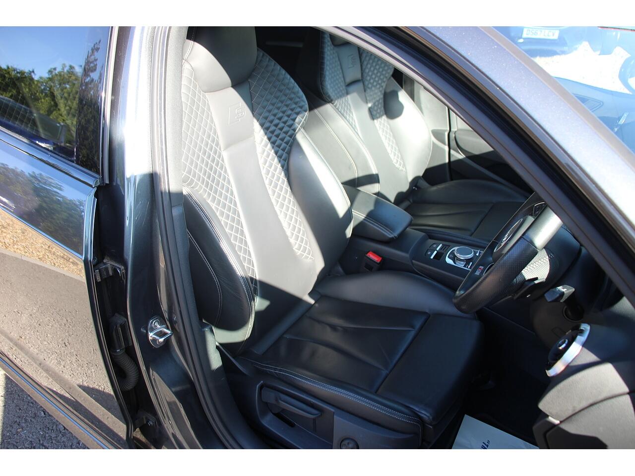 Audi S3 view 14