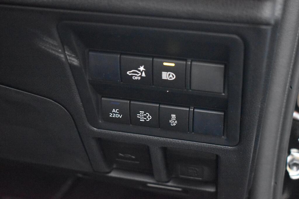 Toyota Hilux view 48