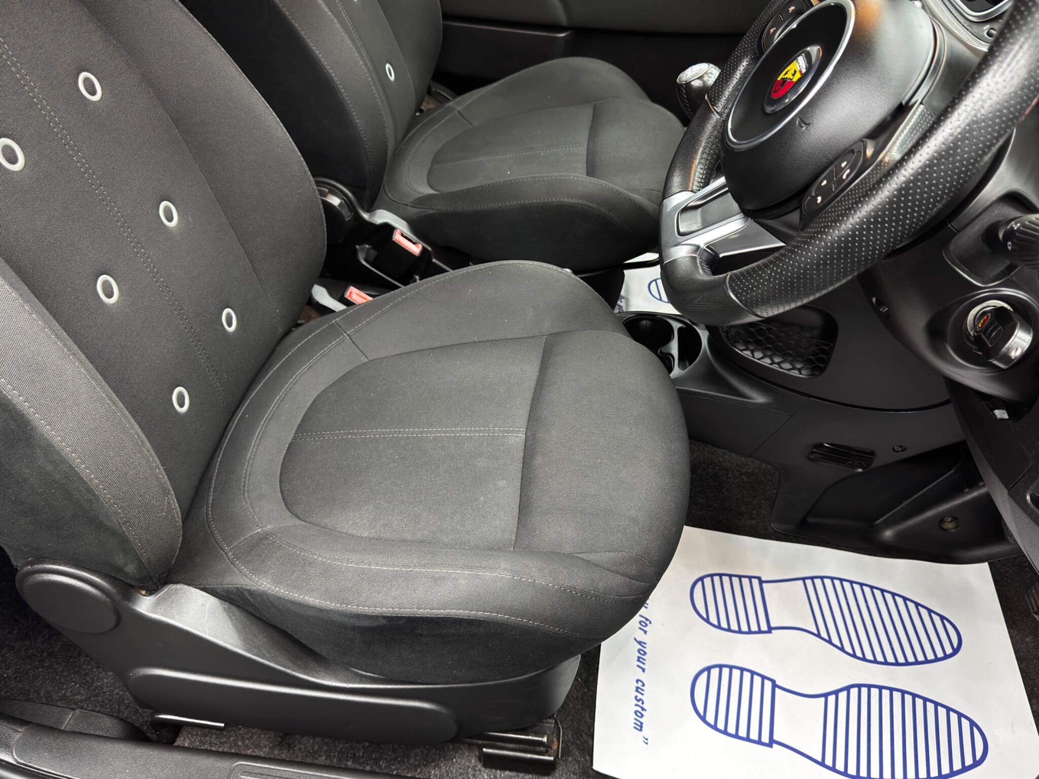 Abarth 595 view 13