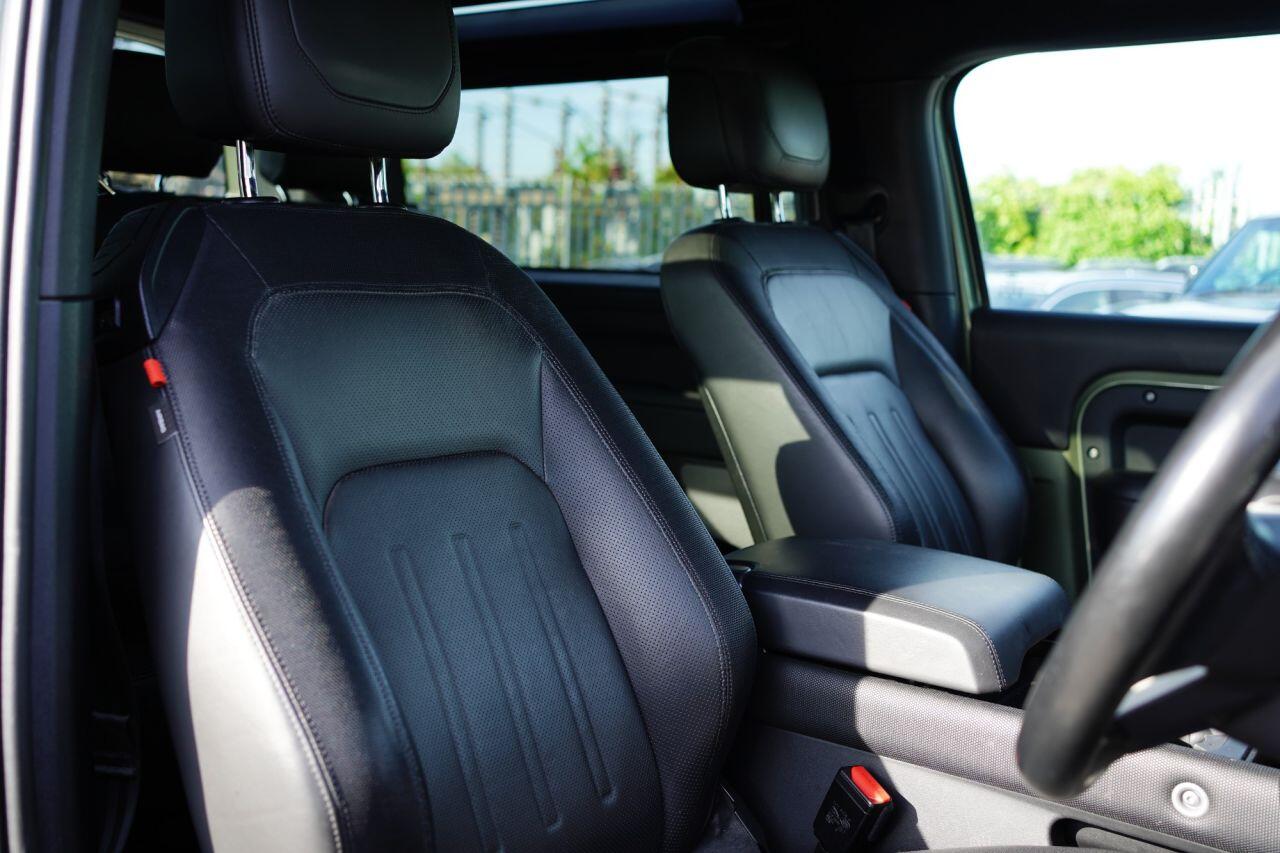 Land Rover Defender view 28