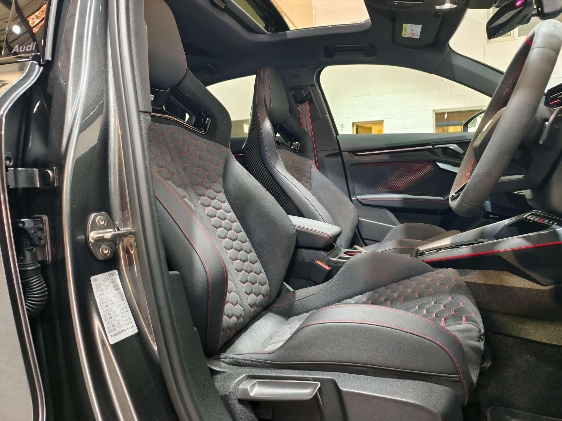 Audi RS3 view 45