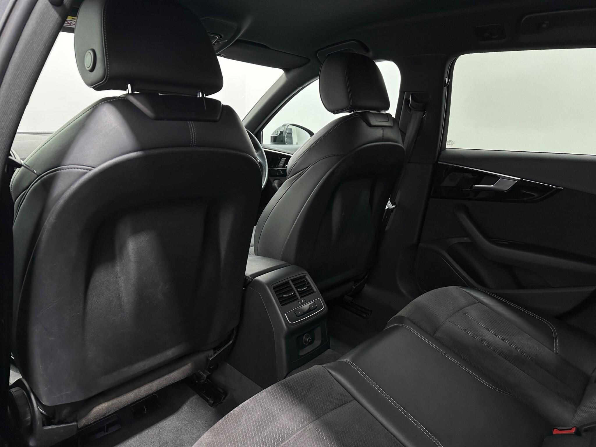 Audi A4 view 38