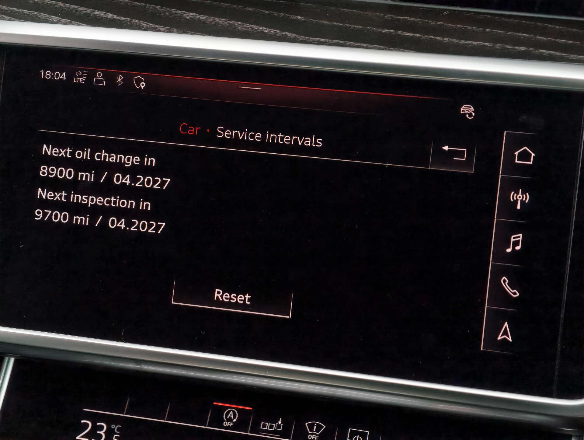 Audi S6 Avant view 51