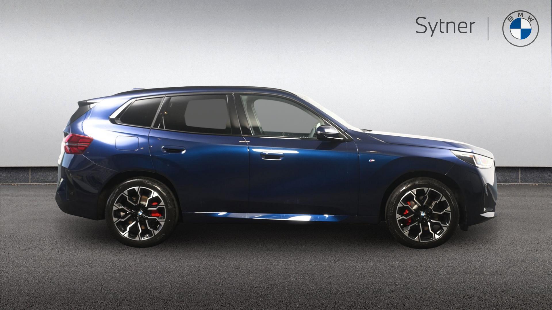 BMW X3 view 3