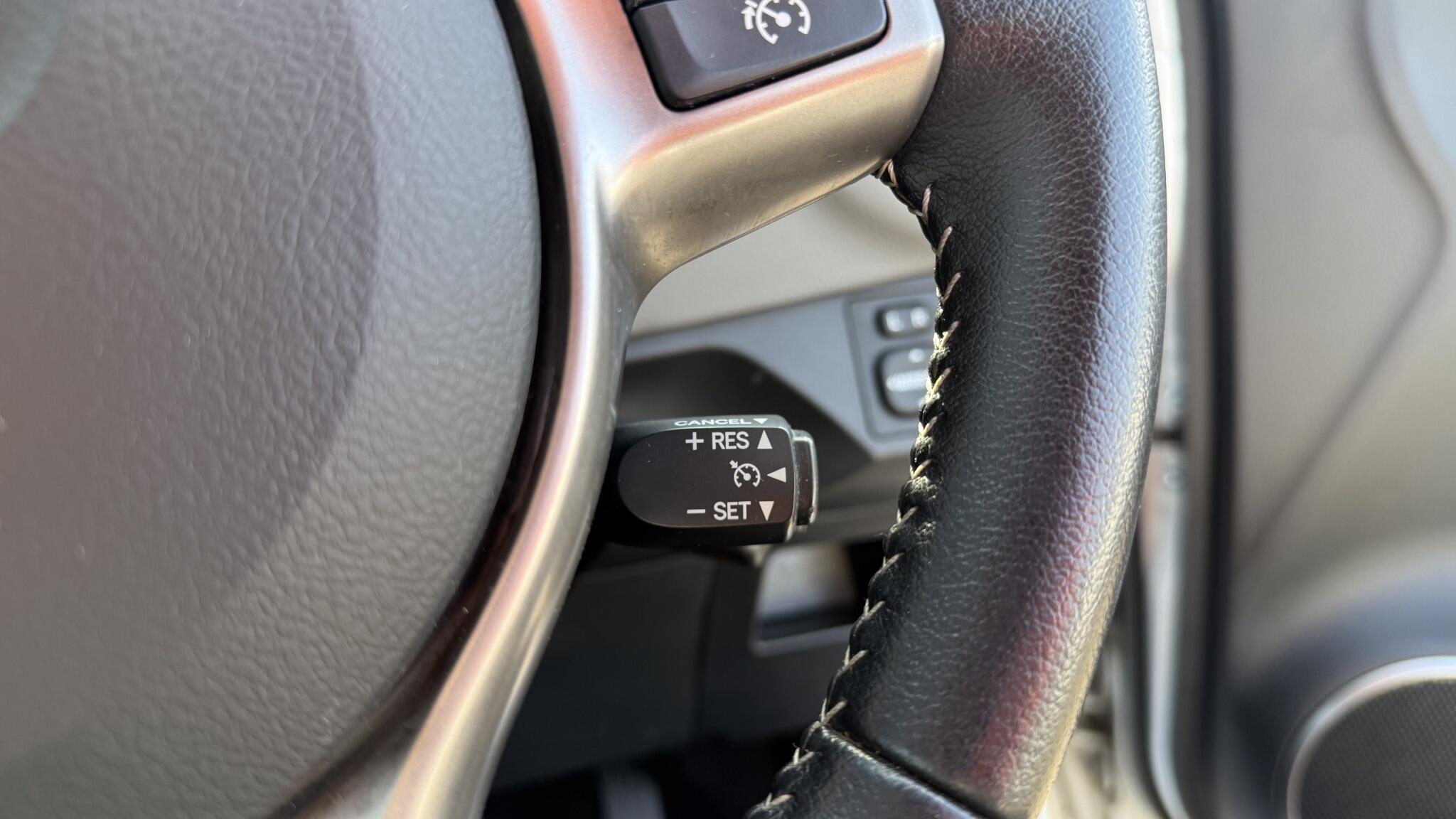Toyota Yaris view 28