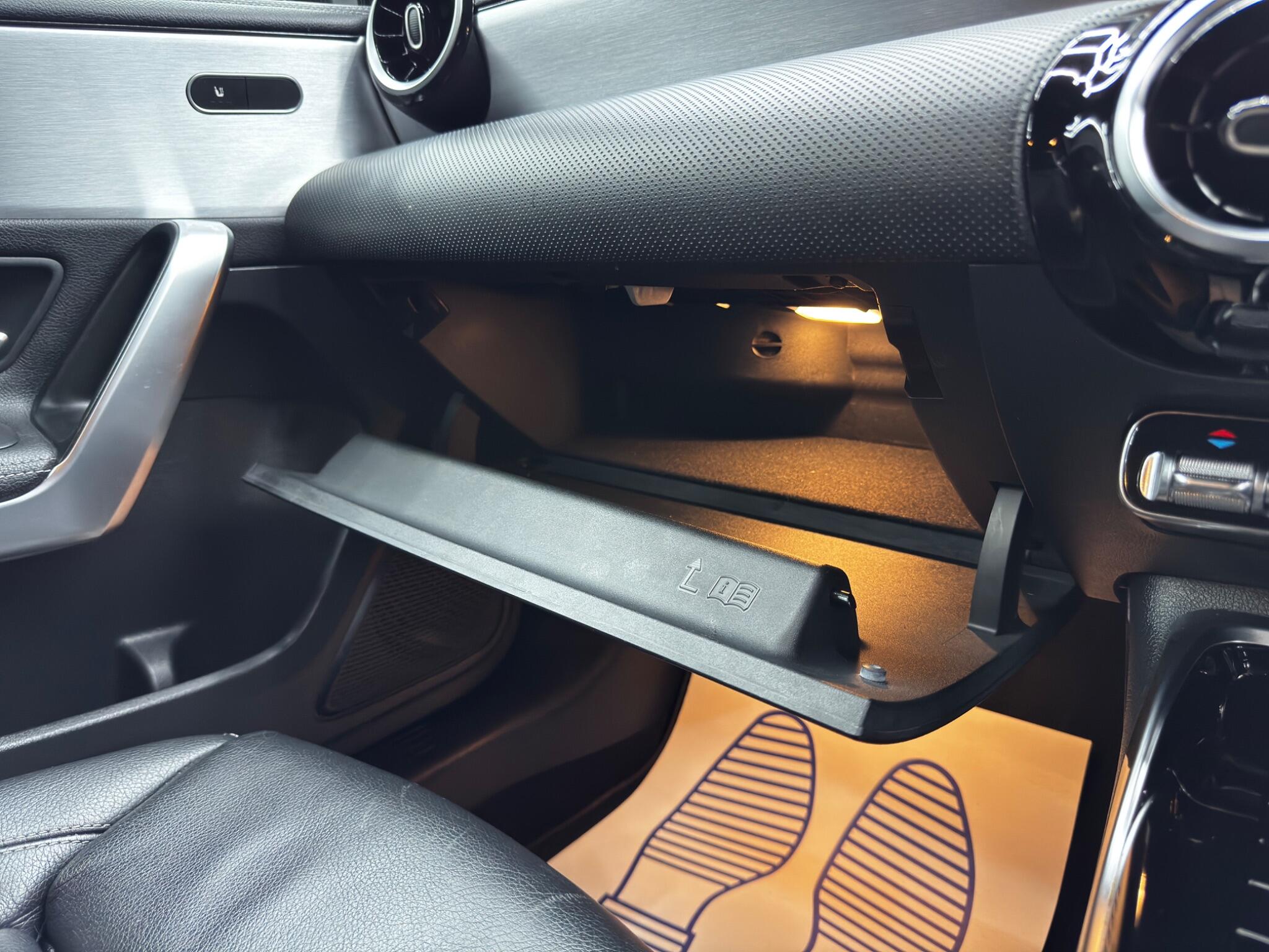 Mercedes-Benz A-Class view 38