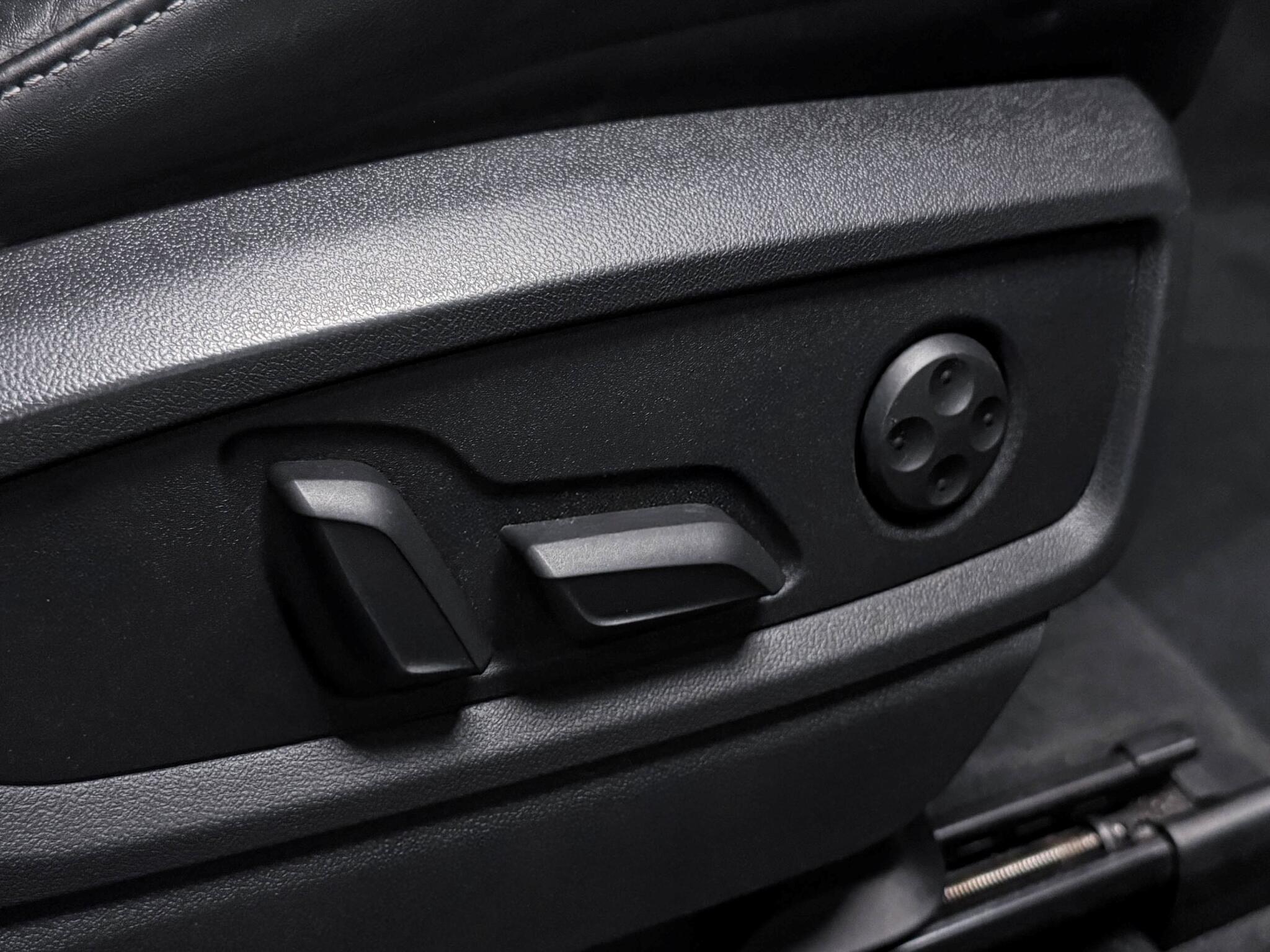 Audi Q5 view 29