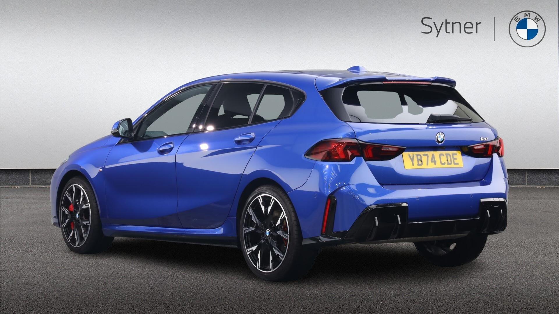 BMW 1 Series view 2