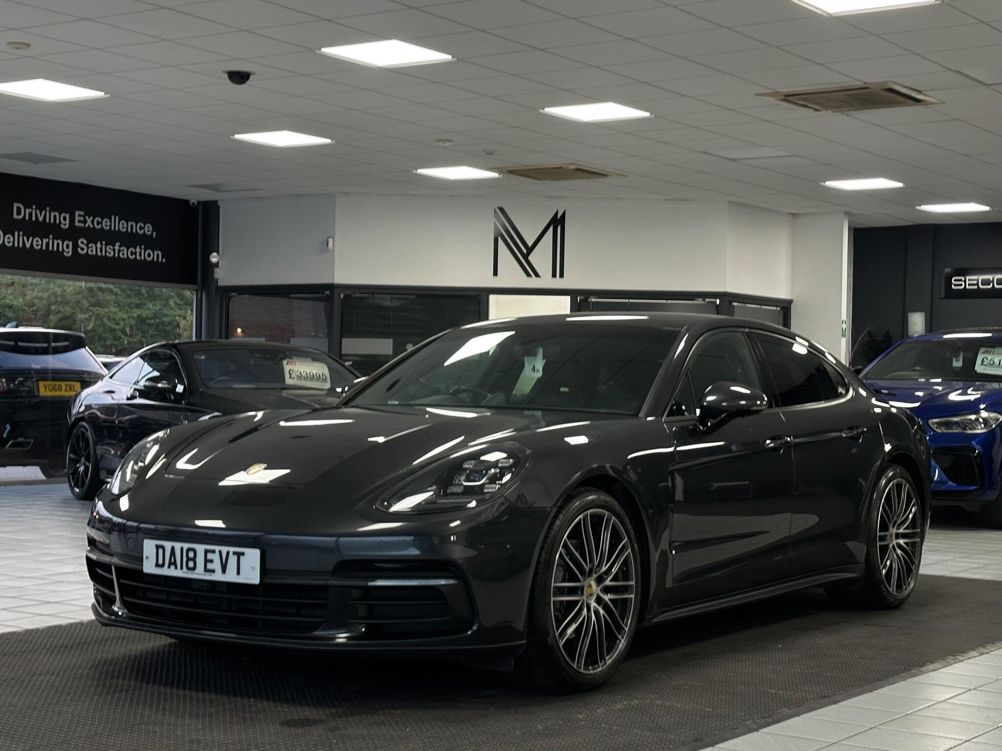 Porsche Panamera view 9