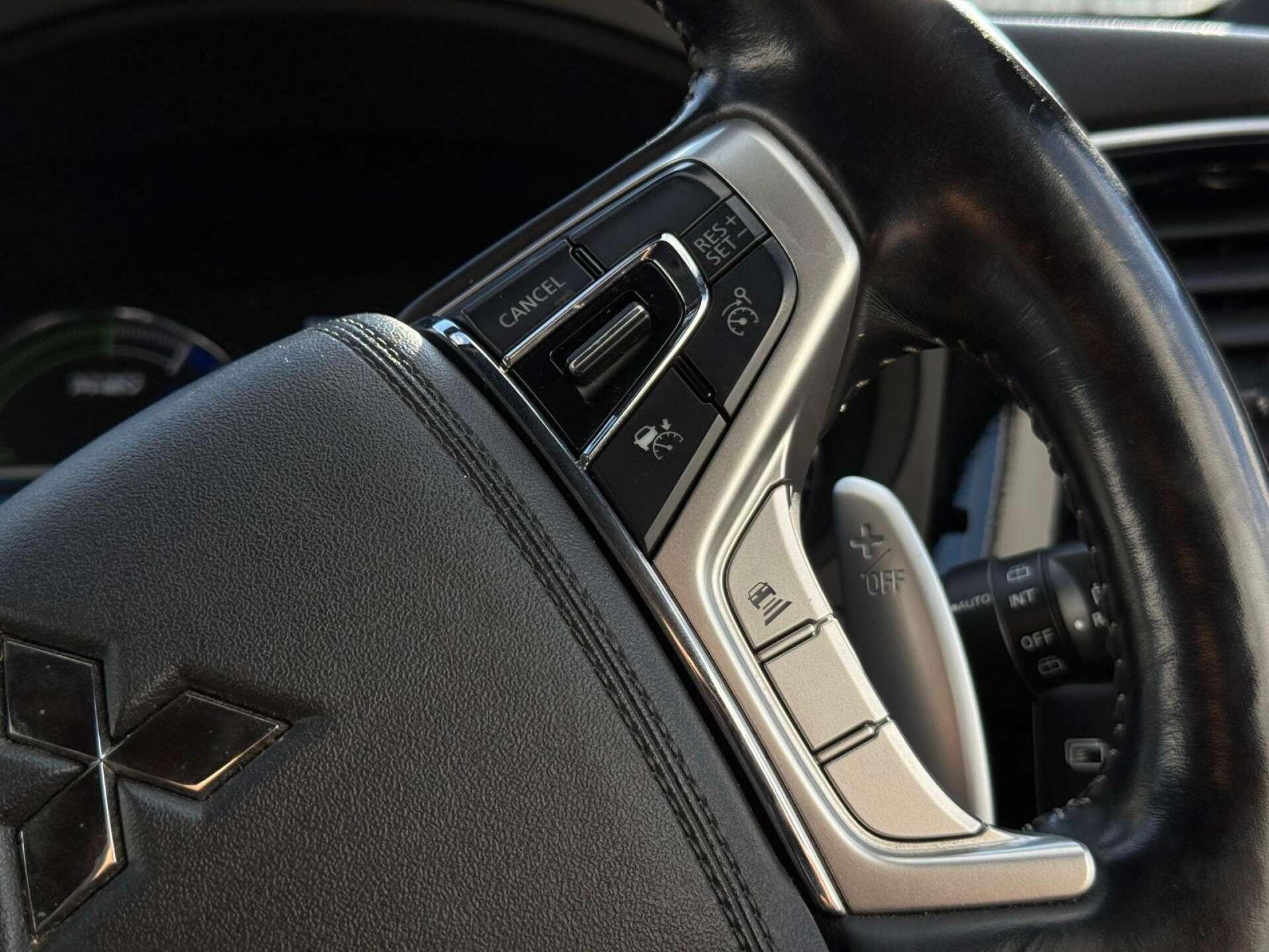 Mitsubishi Outlander view 54