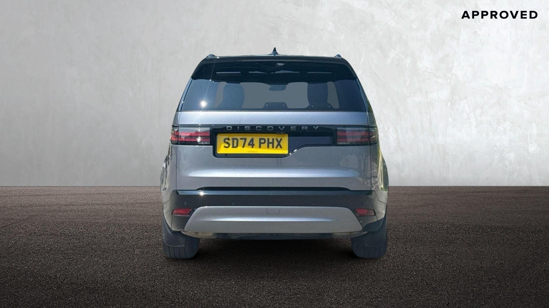 Land Rover Discovery view 6