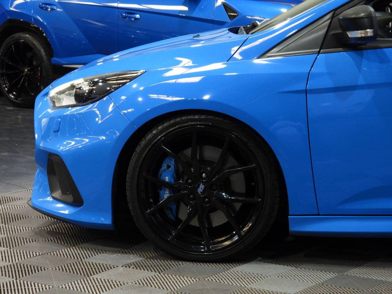 Ford Focus view 39