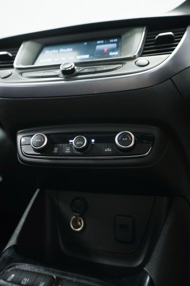 Vauxhall Crossland X view 22